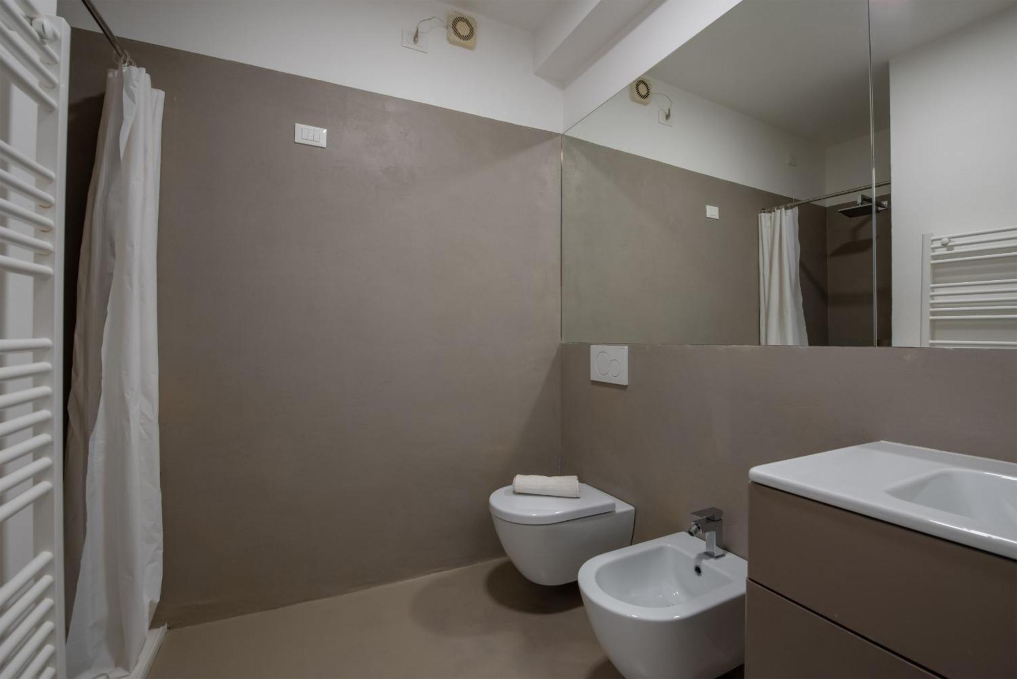 Residence Orti Apartments By Wonderful Italy Salò Exteriör bild