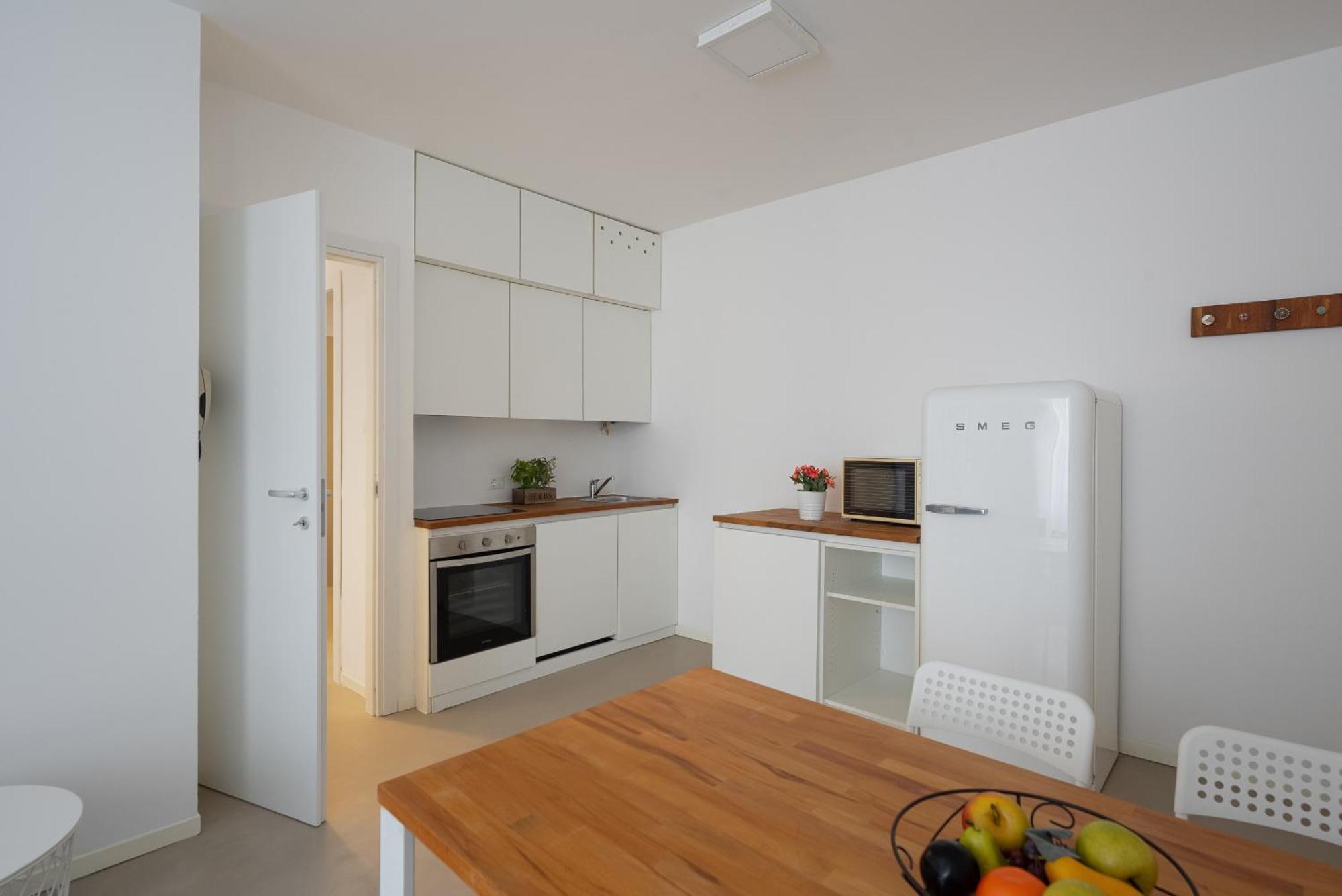 Residence Orti Apartments By Wonderful Italy Salò Exteriör bild