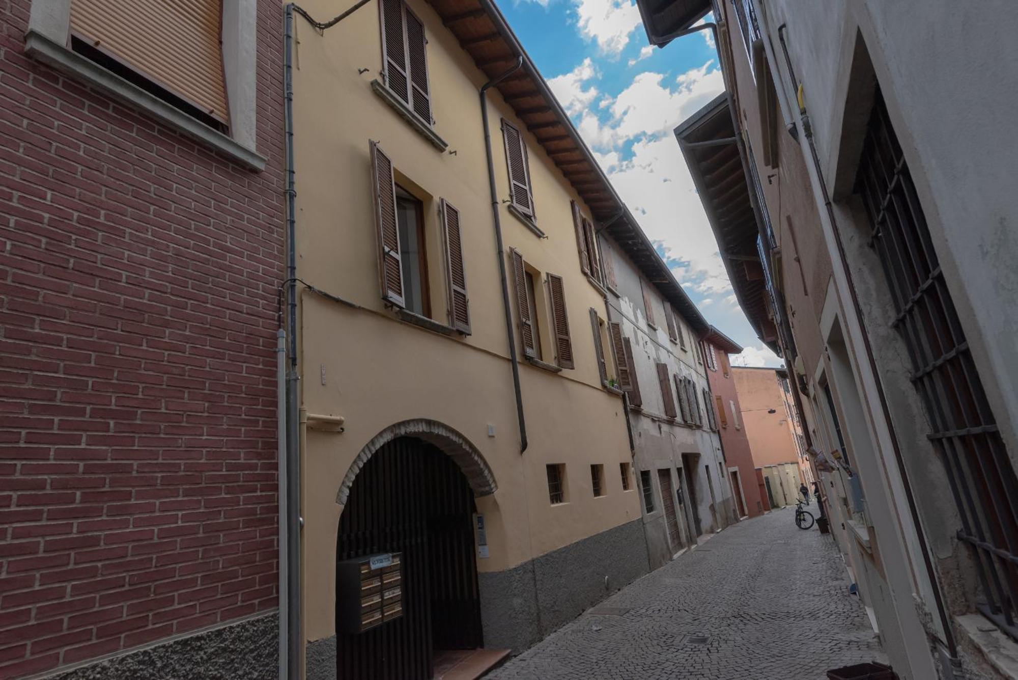 Residence Orti Apartments By Wonderful Italy Salò Exteriör bild